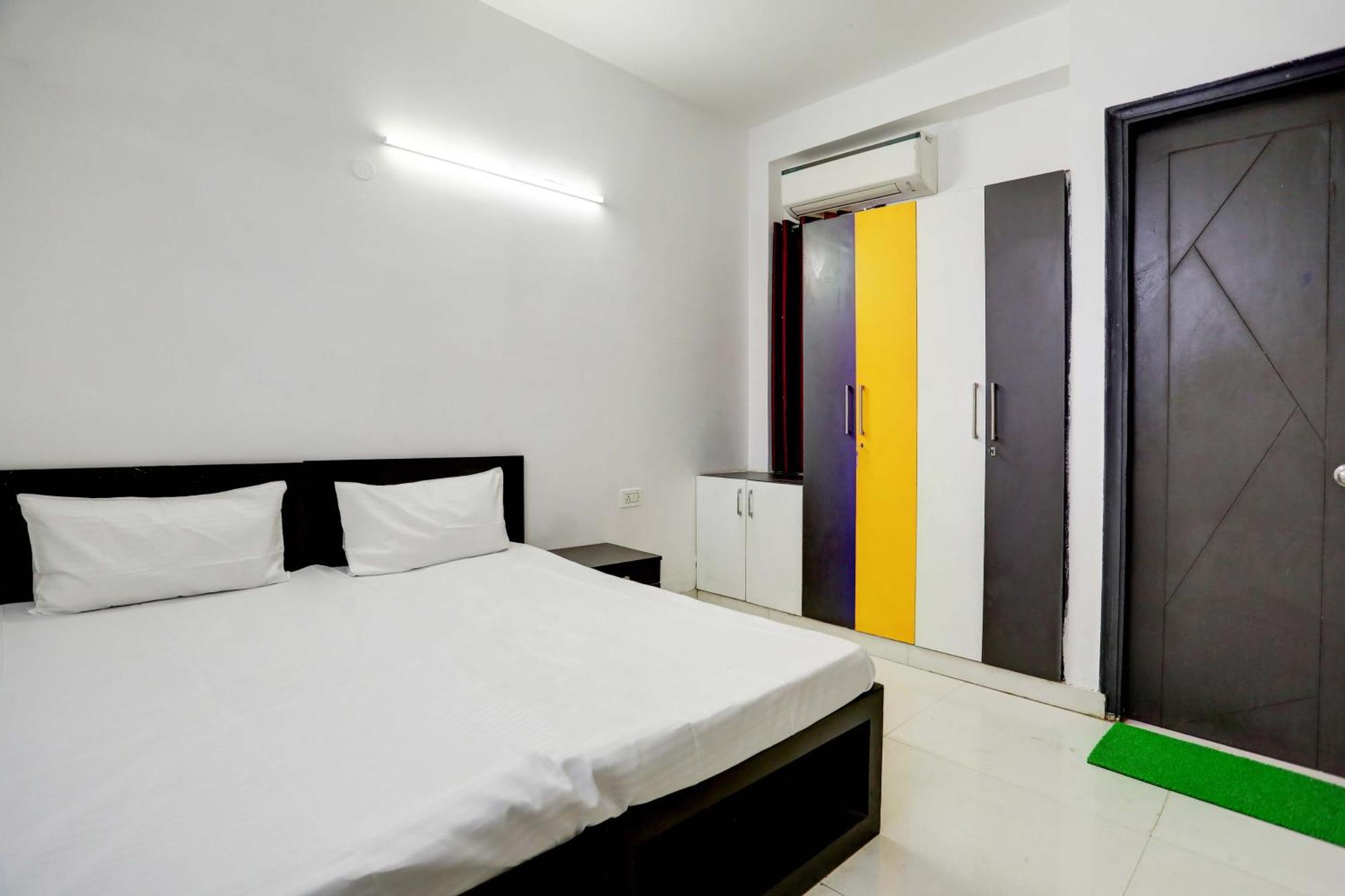 Aashiyana Homes Nuova Delhi Esterno foto
